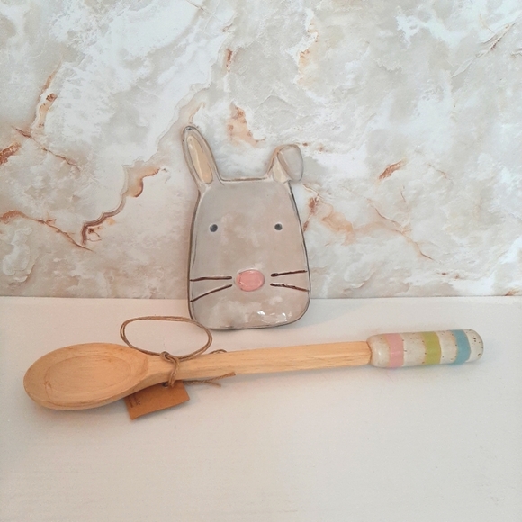 Mud Pie Decorative Stoneware Bunny Spoon Rest & Spoon - Picture 3 of 16